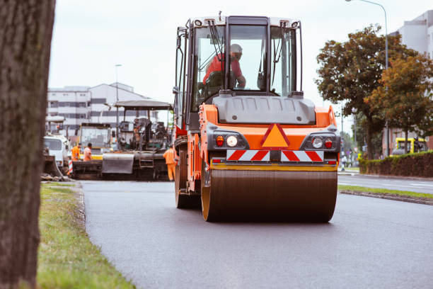Best Driveway Resurfacing Pavers  in Hutchinson, MN